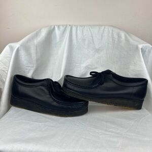 Original Black leather Clarks Wallabees Size 10.5